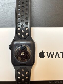 Apple Watch SE 2 2024 gps 40mm záruka - 3