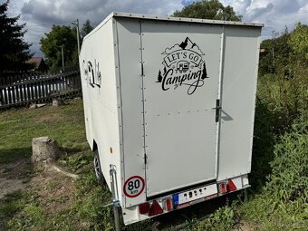 Vybavený minikaravan - 3