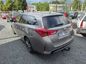 Toyota Auris
1.6 Automat Kei Kamera - 3