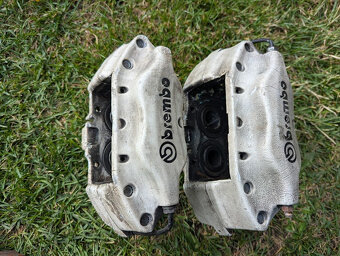 Brembo 4 píst brzdy Saxo/106 + Brembo Max a Ferrodo DS - 3