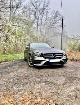 Mercedes e220d 143 kw AMG line 2019 - 3