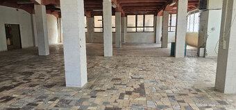 Pronajmu obchodní a skladové prostory - 3