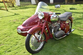 Pěkná JAWA 500 OHC 02 se sidecarem Velorex - 3