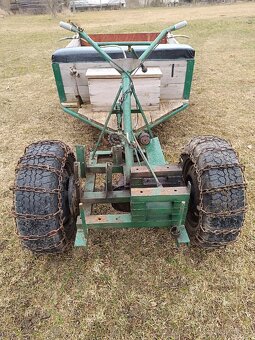Fréza (malotraktor) bez agregátu + brzděný vozík - 3
