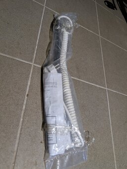 Topný žebřík s policemi NOVÝ - 3