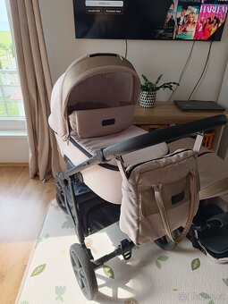 Kočárek Camarelo Oliio - 3