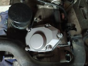 Motor a jeho části Bandit 650 Suzuki - 3