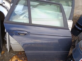 BMW E39 - dveře boční různých barev bez koroze - 3