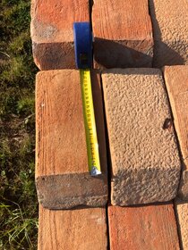 Římsové režné cihly - 3