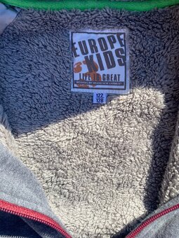 Teplá mikina vel. 122/128 - 3