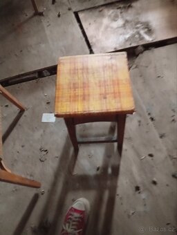 Židle, podnožky - 3