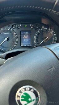 Škoda Octavia 1.6 fsi - 3