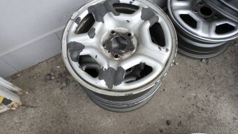 Dacia Duster, 5x114,3r16 -4ks - 3