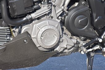 Indian FTR 1200 Carbon R – motorka našeho mechanika Davida n - 3