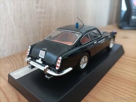 Model Ferrari 250 GTE 2+2 1962 1:43 - 3