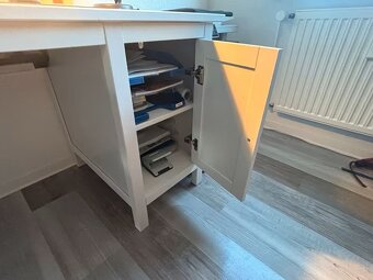 Psací stůl IKEA - pěkný stav, délka 155cm - 3