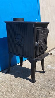 Litinová kamna Jotul F 601 N černý lak - 3