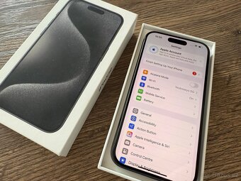 iPhone 15 Pro 128GB - 3