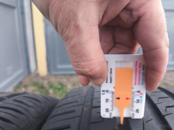 225/55R17 letní pneu - 3