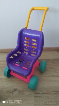 Kočárek pro panenky 2x - 3