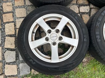 4x litá kola 5x114 R15, letní pneu 70% - 3