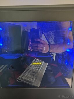 Herní počítač s RTX 3060 12GB RAM 32GB i5-8600k - 3