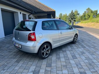 Prodám VW POLO 1.4 benzin 55kw,r.v2004 - 3