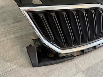 ŠKODA FABIA 3 - 6V - 2014-2018 - maska s chromem - 6V0853653 - 3