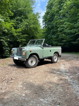 Land rover defender - 3