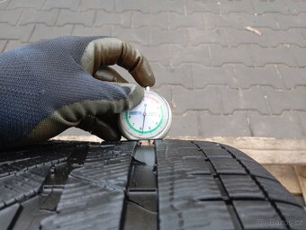 285/30/20 zimní pneu michelin - 3