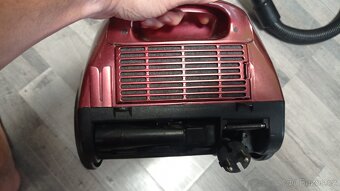 Vysavač BRAVO 1200 W - 3
