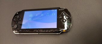Sony PSP 1004 s Custom Firmware a hrami - 3