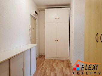 Pronájem bytu 1+1 v os.vl. o velikosti 38 m², ul Svatopluka  - 3