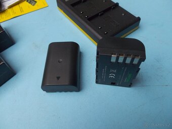 Panasonic - duální rychlo nabíječka  a 2x baterie 2000mA - 3