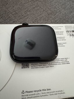 Apple Watch Series 10 46mm Klavírně černý - 3