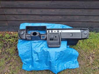 Škoda Rapid  - palubní deska - 3