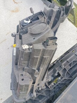 mercedes benz E CLASS (W 213) 01/16 - levé světlo BI LED - 3