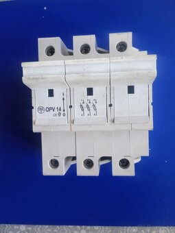 Prodám pojistkové odpínače OPV 10 a OPV14 - 3