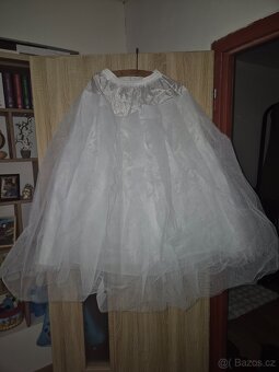 Společenské a svatební šaty - 3