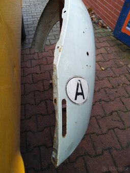 Prodám blatník na VW brouk - 3