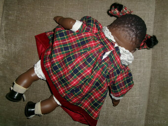 Krásná španělská panenka NINES-černoušek - 3