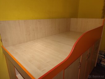 Postel s úložným prostorem - 3