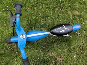 Prodám odrážedlo JD Bug - 3