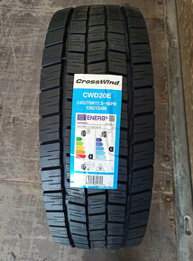 Nákladní pneumatiky CrossWind  R17,5 M+S 17.5 - 3