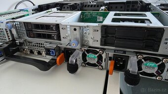 Server Dell PowerEdge R740xd - 100 % stav. - 3