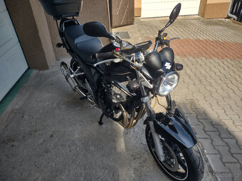 Suzuki gsf 650 N REZERVOVÁNO - 3