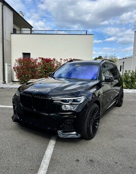 BMW X7 M 50i REZERVACE - 3