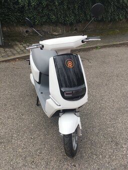 SMART elektroskútr - 3