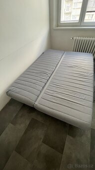 Rozkládací gauč IKEA - 3
