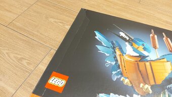 Lego Icons 10331 Ledňáček - 3